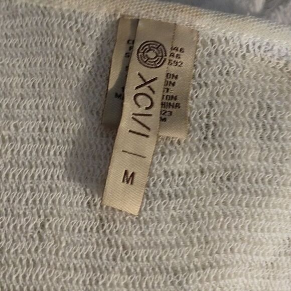 XCVI Floral Lace Cold Shoulder Top - Picture 9 of 10